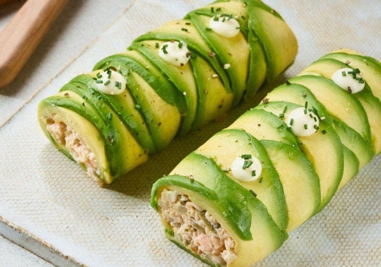 Rollitos de aguacate y salmón, un plato de lo más apetecible